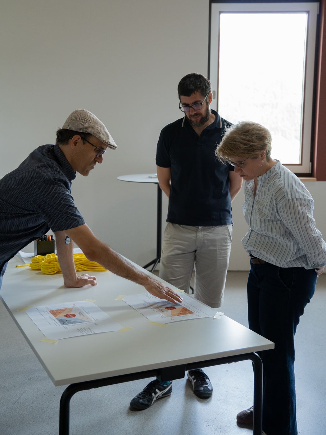 Gruppenarbeit im Nebenraum